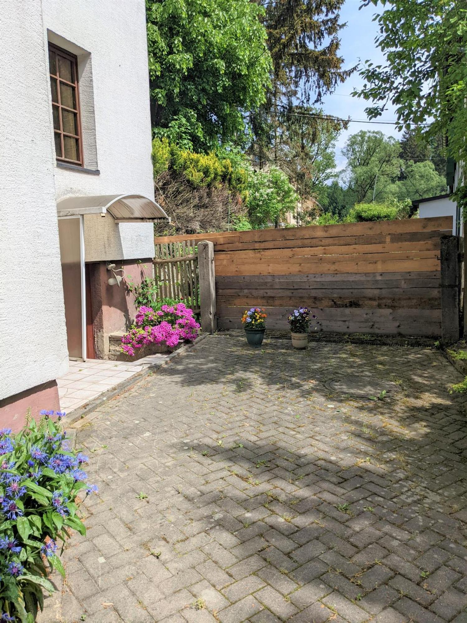 Apartment H1 - Urlaubsmagie - Pool & Terrasse Zum Entspannen Sebnitz