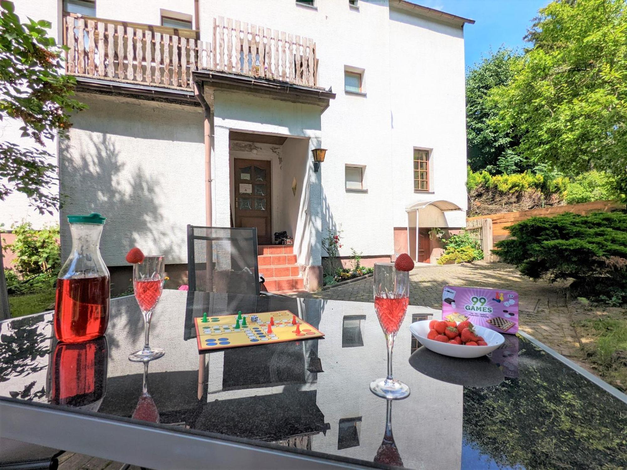 H1 - Urlaubsmagie - Pool & Terrasse Zum Entspannen Sebnitz